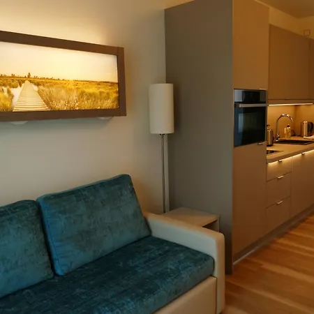 アパート Meyn's ゾルタウ